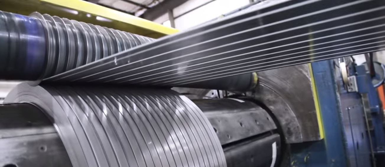 Titanium Sheet on Slitter